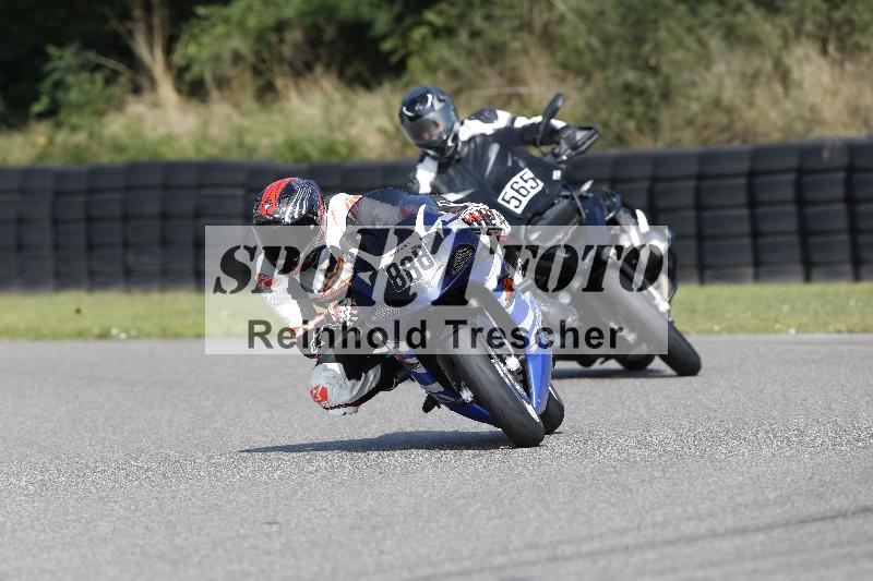 /45 10.08.2025 Plüss Moto Sport ADR/Freies Fahren/888